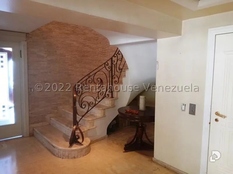 Apartamento en Santa Eduvigis, Caracas – 18