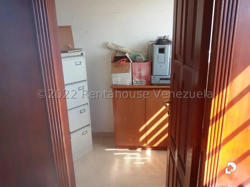 Apartamento en Santa Eduvigis, Caracas – 17