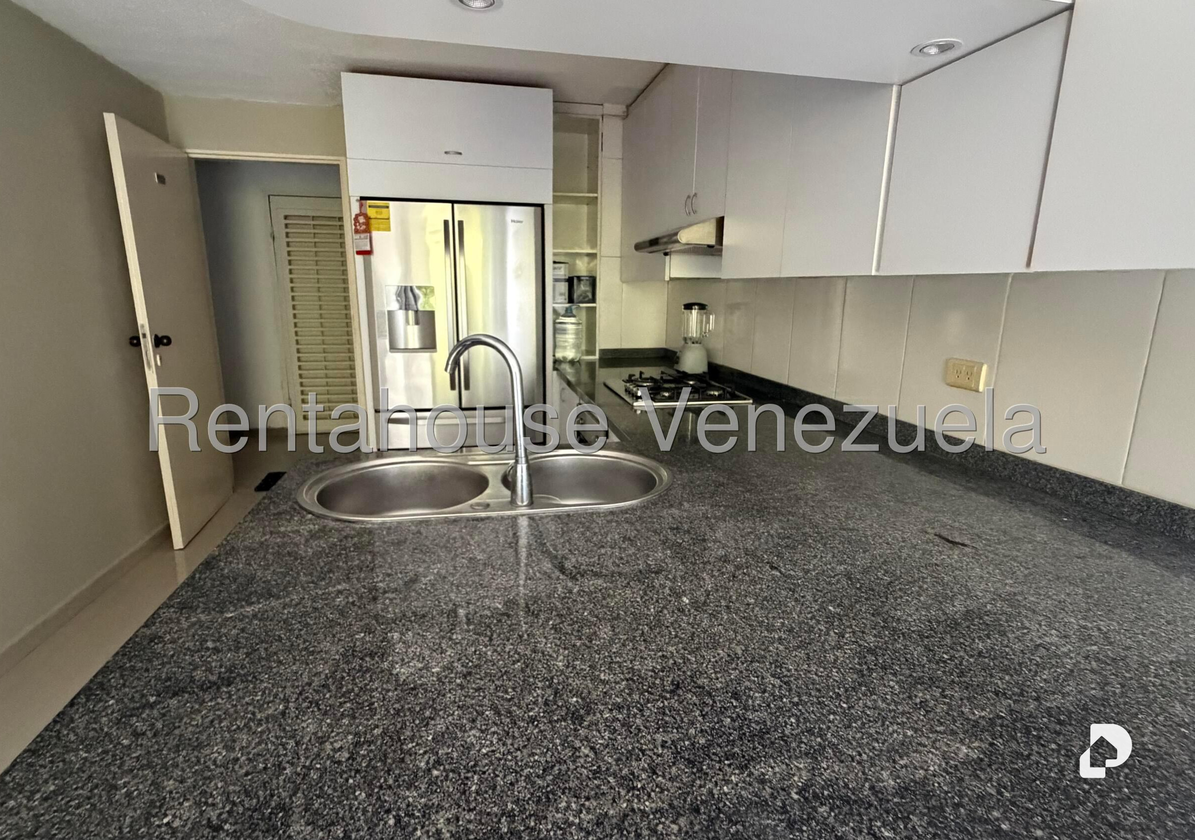 Apartamento en Los Naranjos Humboldt, Caracas – 5