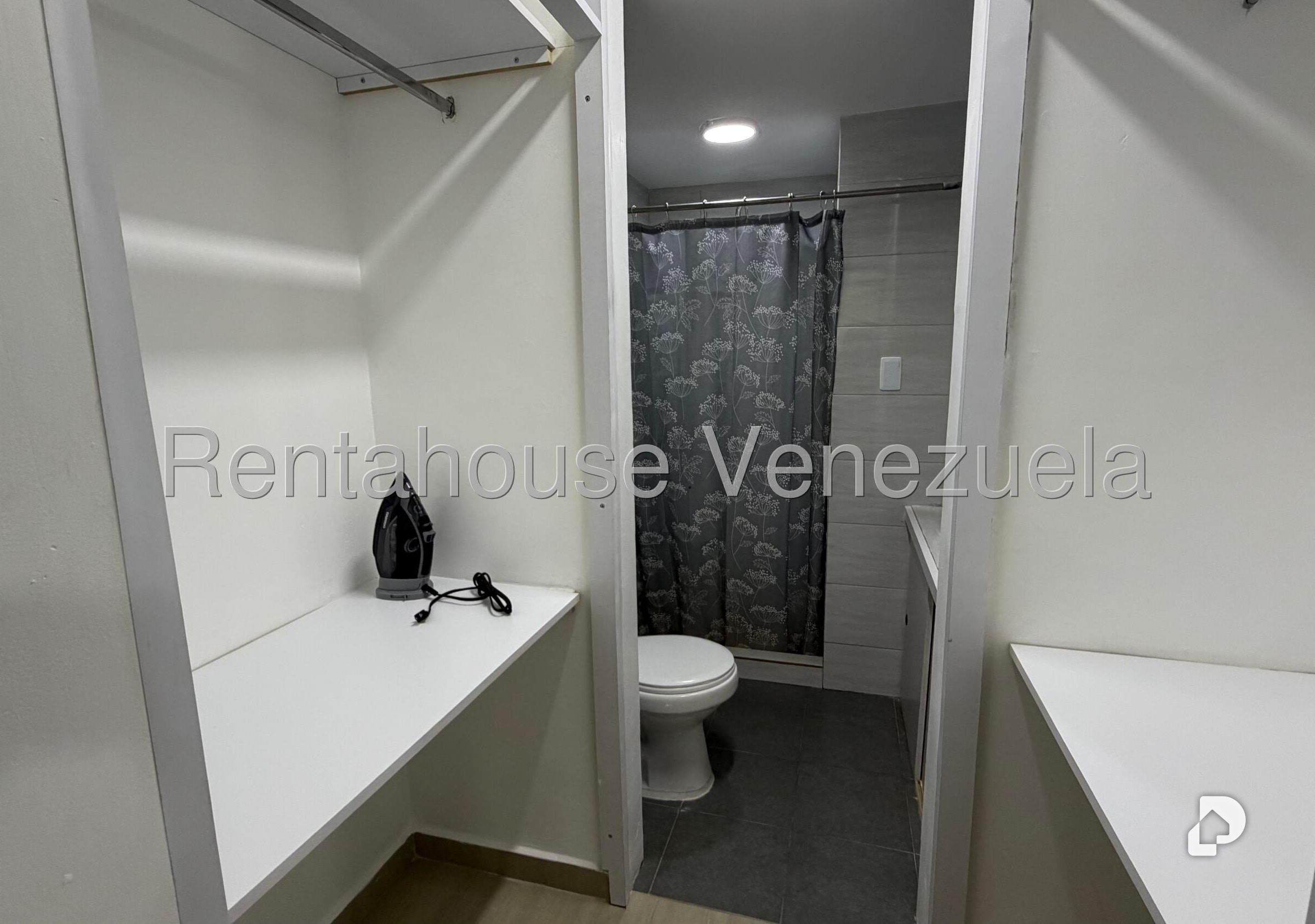 Apartamento en Los Naranjos Humboldt, Caracas – 13
