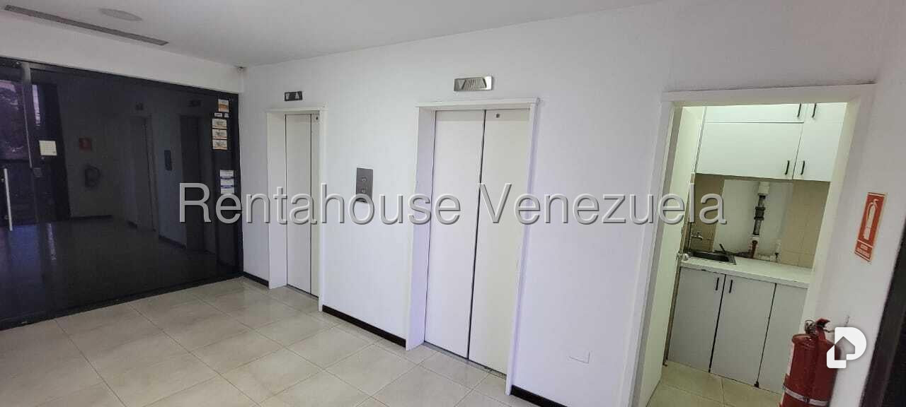 Local comercial en El Rosal, Caracas