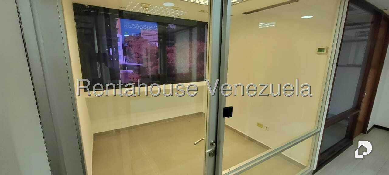 Local comercial en El Rosal, Caracas
