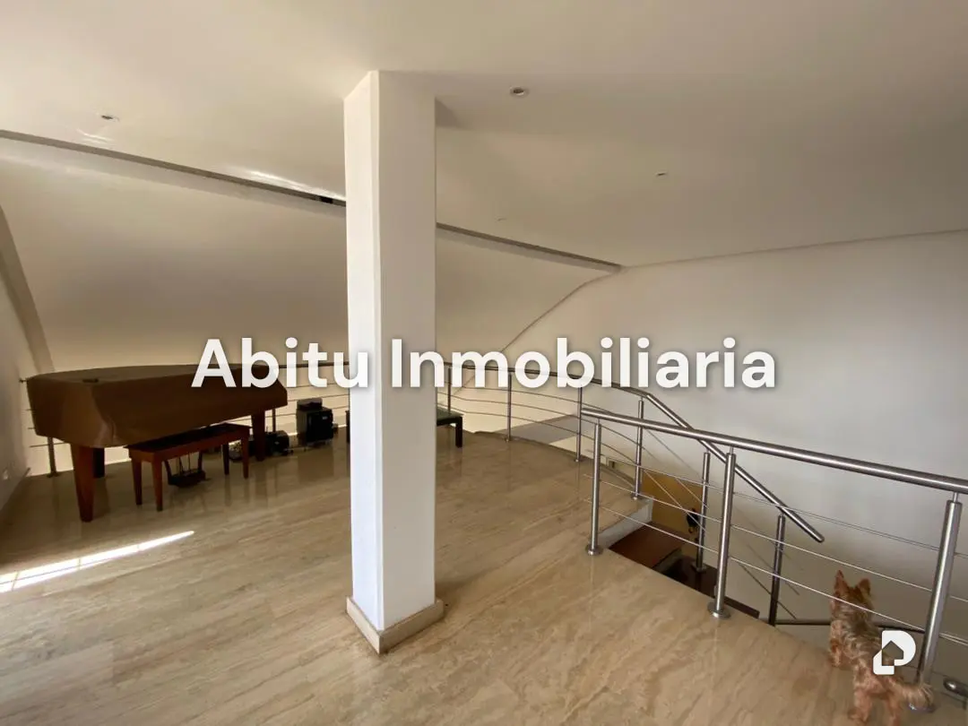 Penthouse in Los Palos Grandes, Caracas – 11
