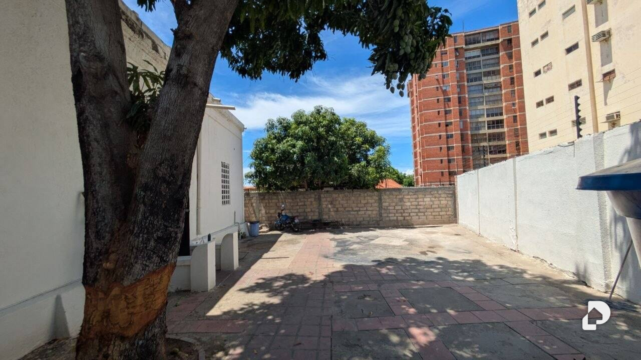 Local comercial en Santa Rita, Maracaibo – 12