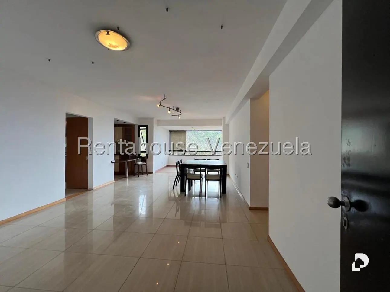 Apartamento en Lomas de La Alameda, Caracas – 2