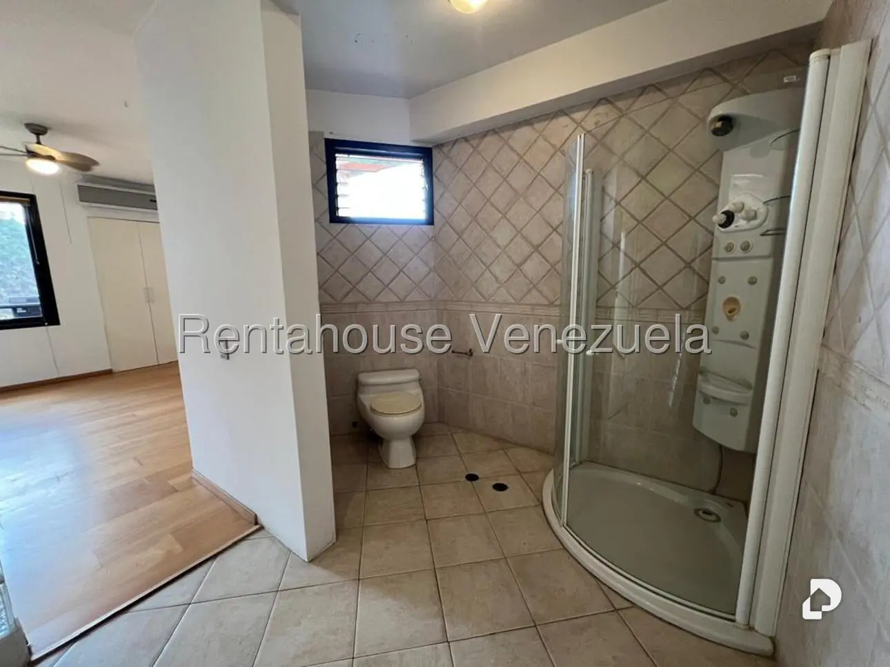 Apartamento en Lomas de La Alameda, Caracas – 18