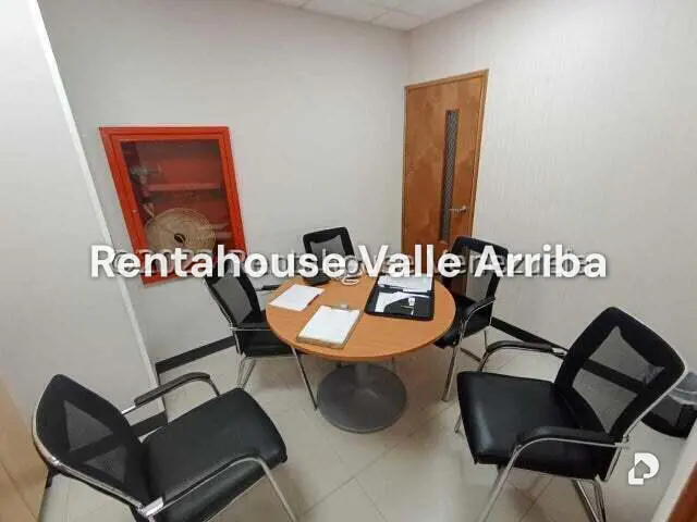 Local comercial en Parroquia La Candelaria, Caracas – 16