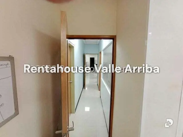 Local comercial en Parroquia La Candelaria, Caracas – 24