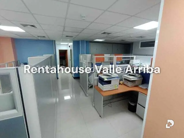 Local comercial en Parroquia La Candelaria, Caracas – 18