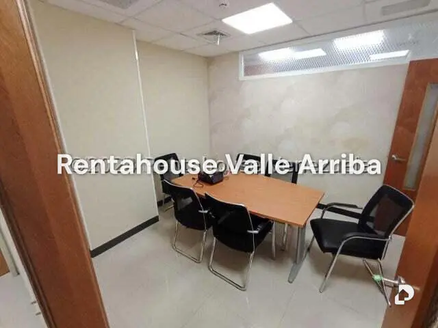 Local comercial en Parroquia La Candelaria, Caracas – 17
