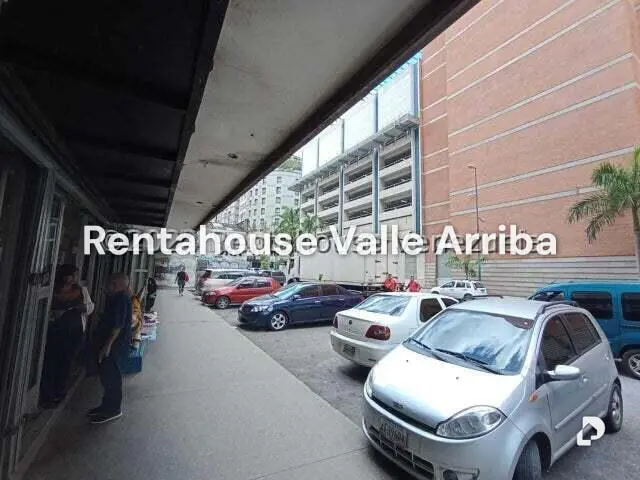 Local comercial en Parroquia La Candelaria, Caracas – 8