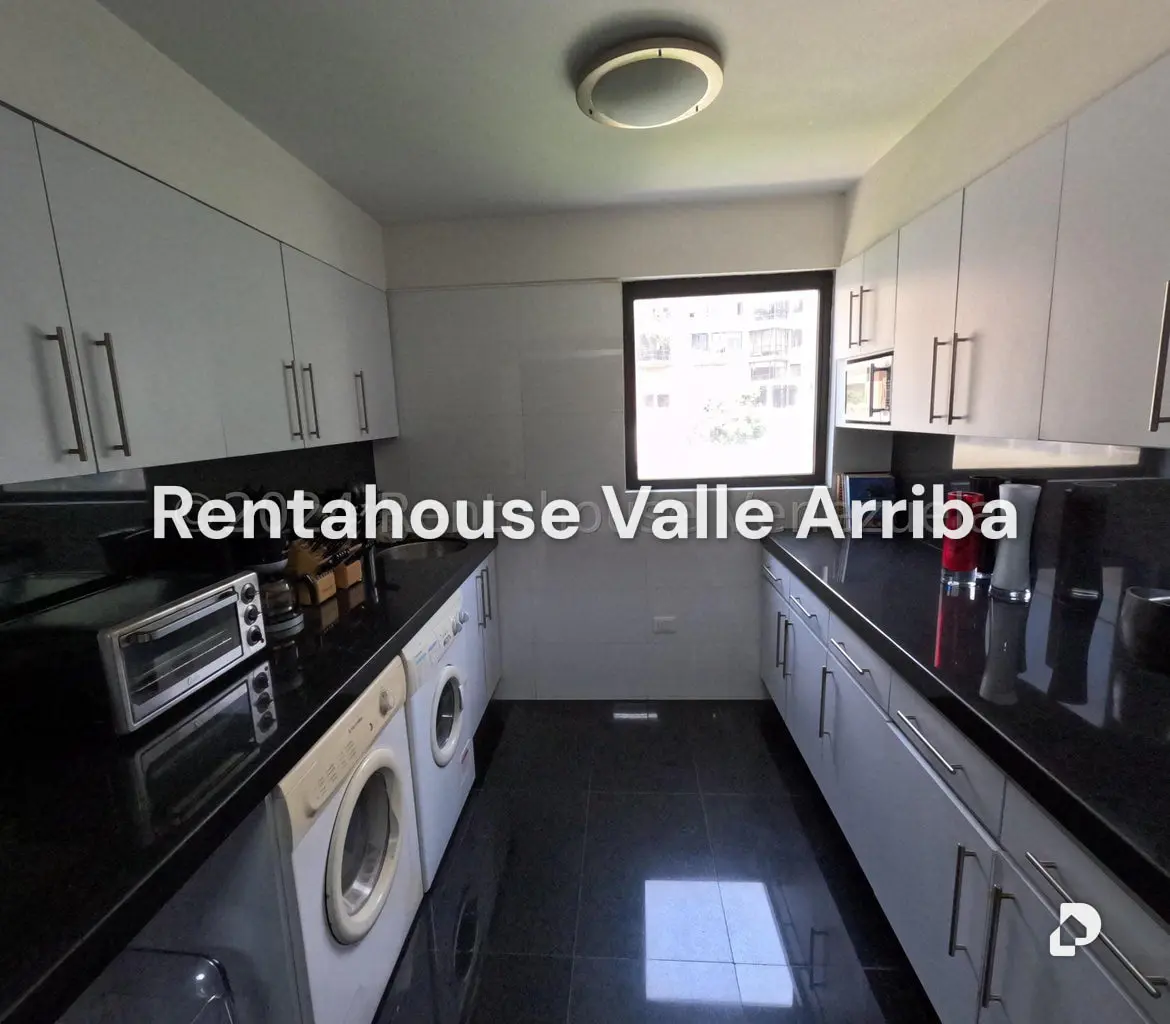 Apartamento en Las Mercedes, Caracas – 14