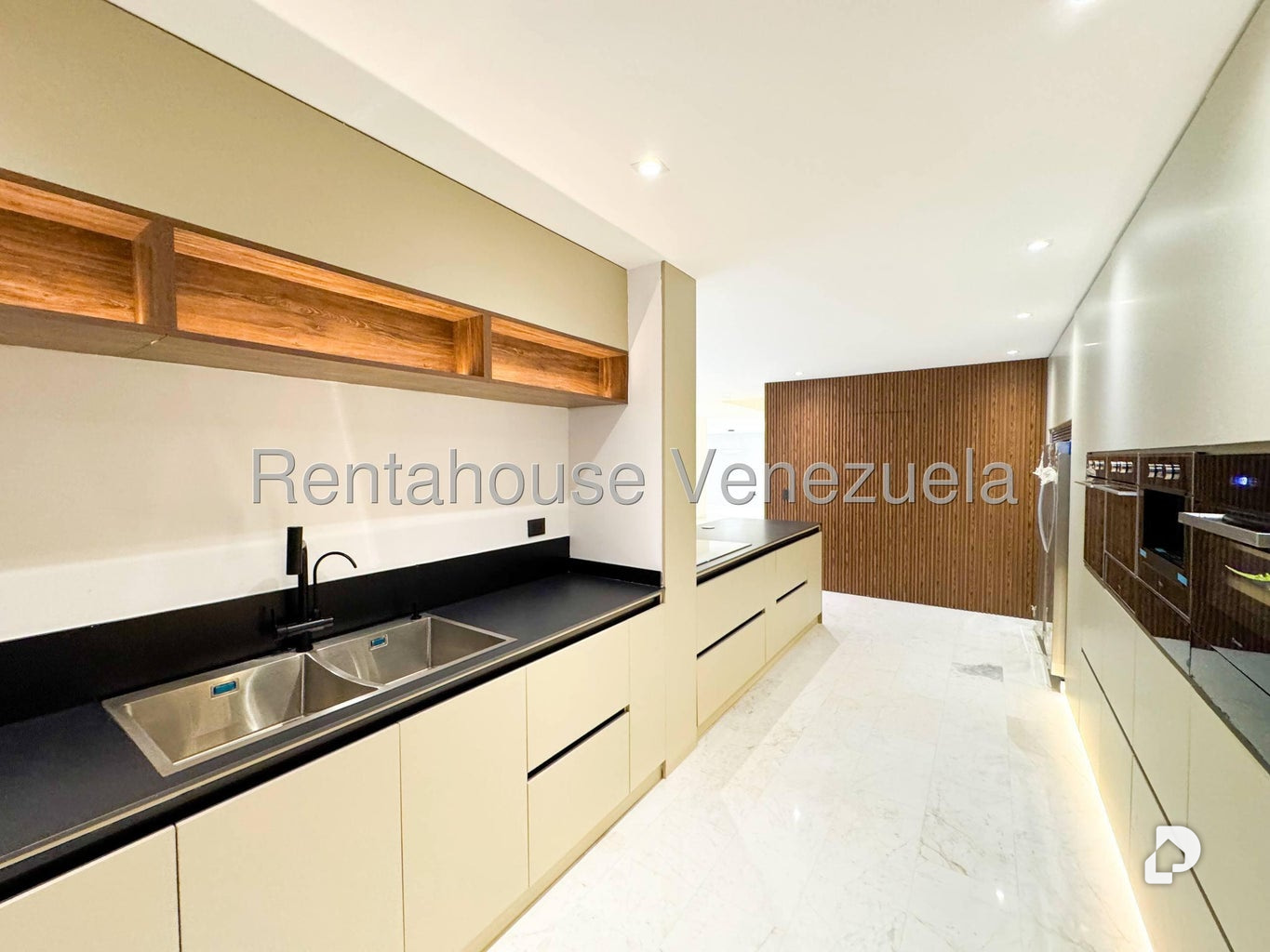 Casa en La Tahona, Caracas – 24
