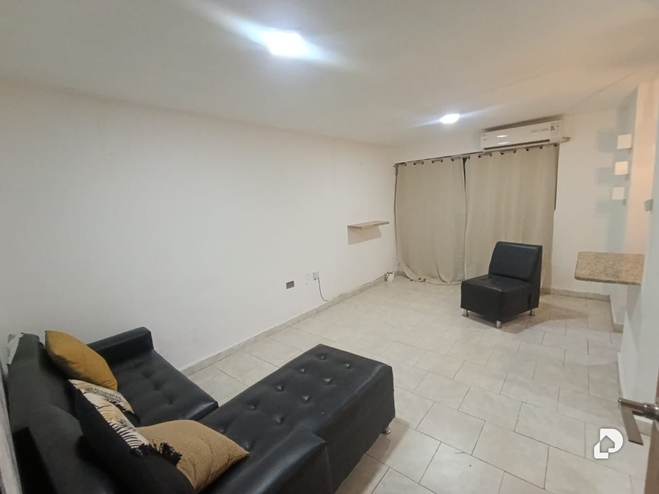 Apartamento en Paraparal, Los Guayos – 14