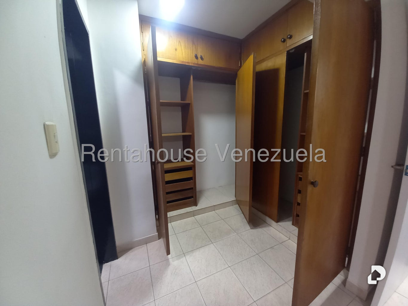 Apartamento en Colinas de La California, Caracas
