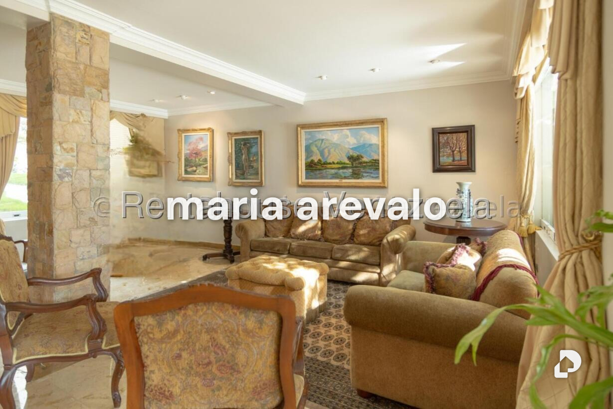 House in Colinas del Tamanaco, Caracas – 5