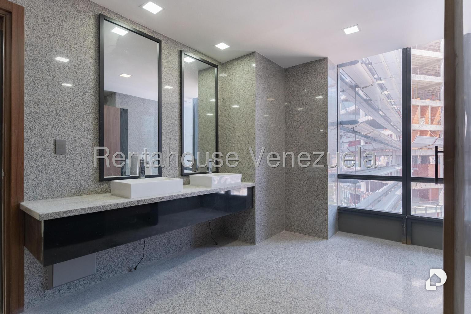 Oficina en Las Mercedes, Caracas