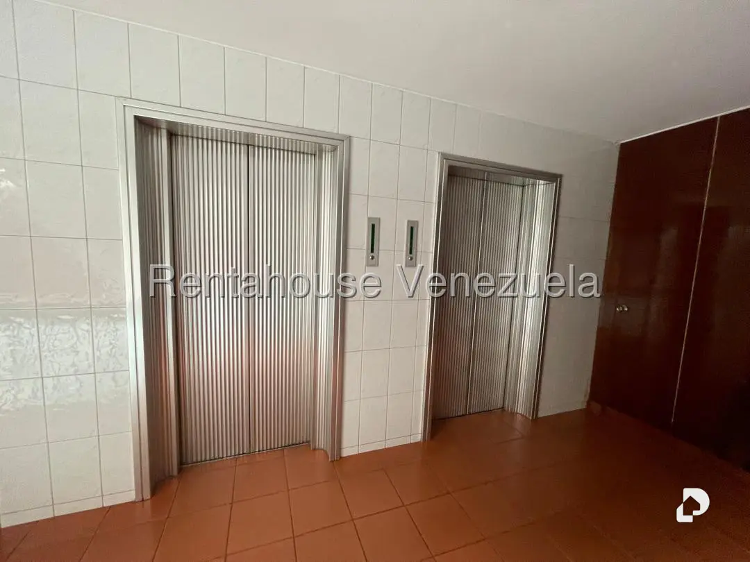 Apartamento en Chuao, Caracas – 3