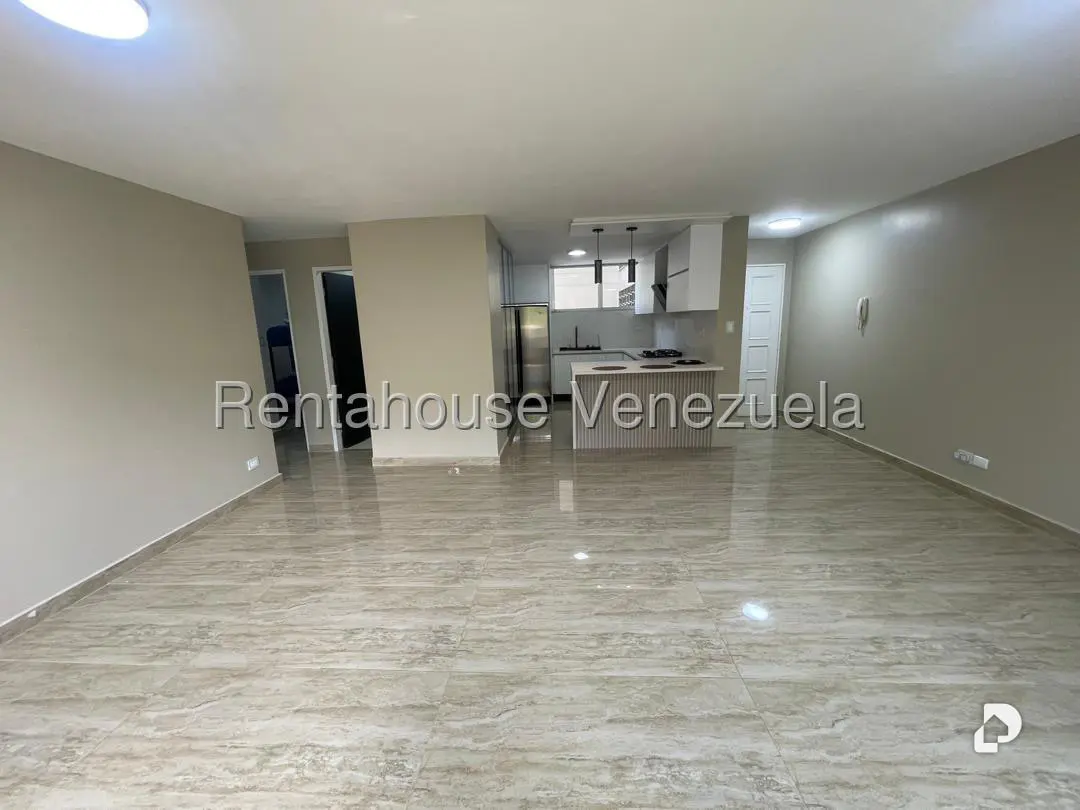 Apartamento en Chuao, Caracas – 15