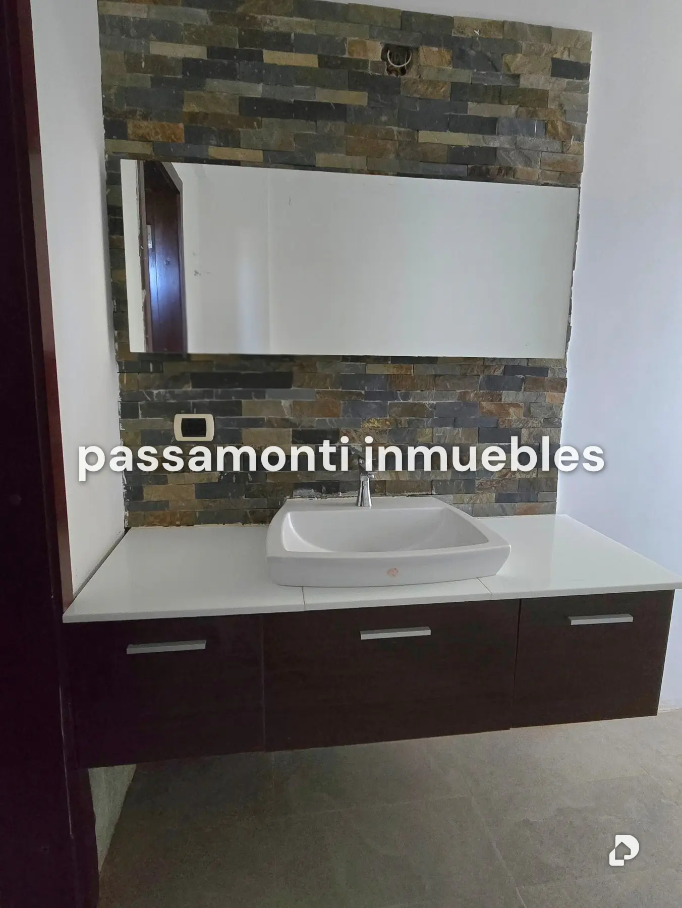 Apartamento en Puerto Moreno, Porlamar – 22