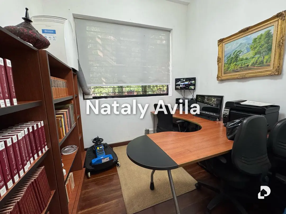 Casa en Monte Elena, Caracas – 11