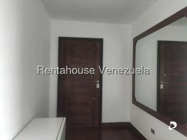 Apartamento en Santa Paula, Caracas – 11