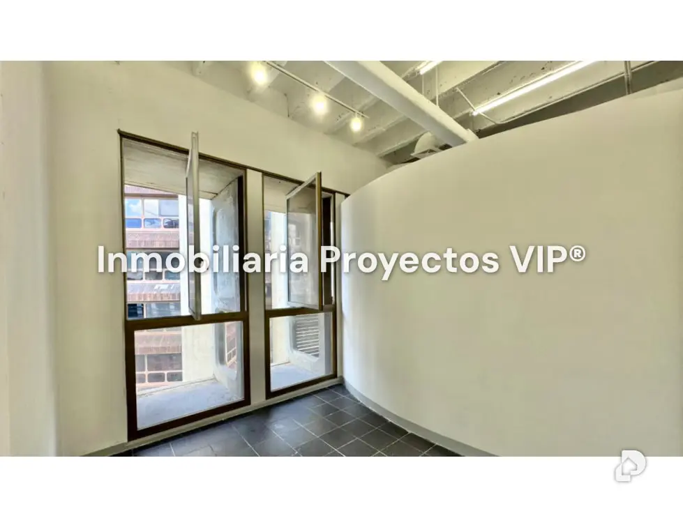 Oficina en Las Mercedes, Caracas – 9