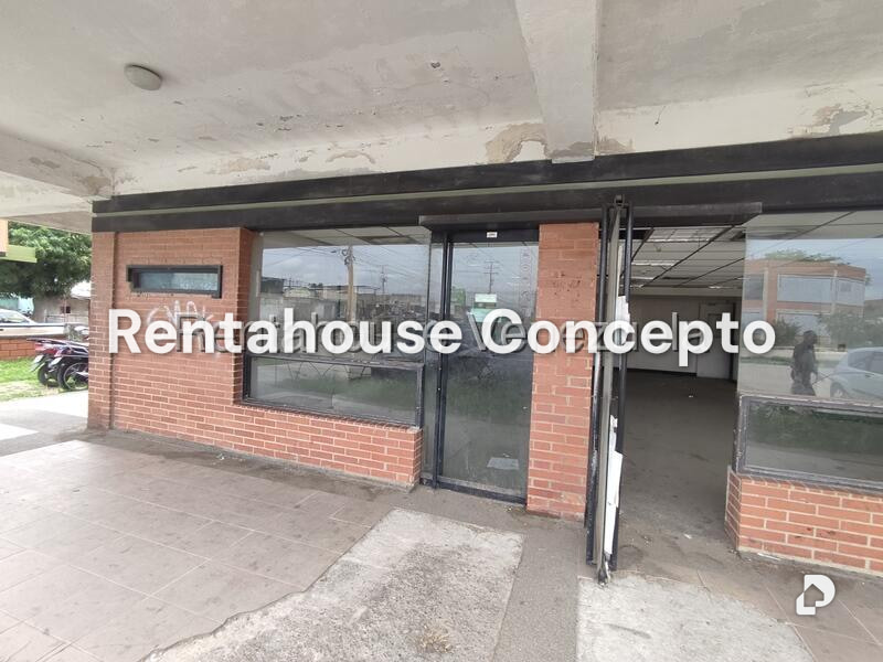 Local comercial en Flor Amarillo, Valencia – 25