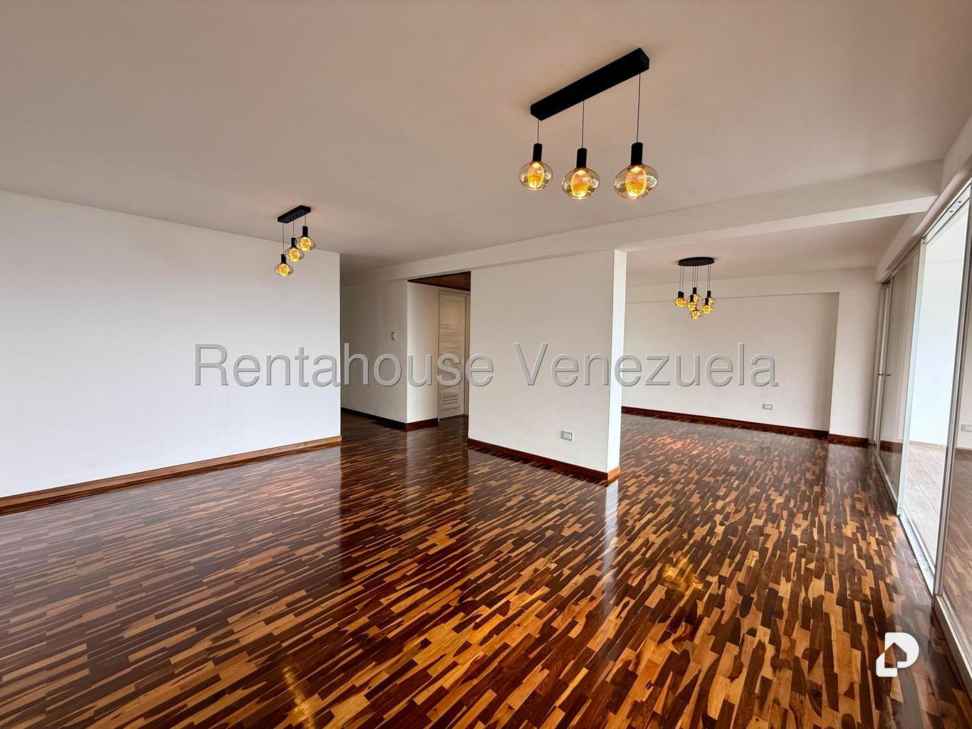 Apartment in Santa Inés, Caracas – 2