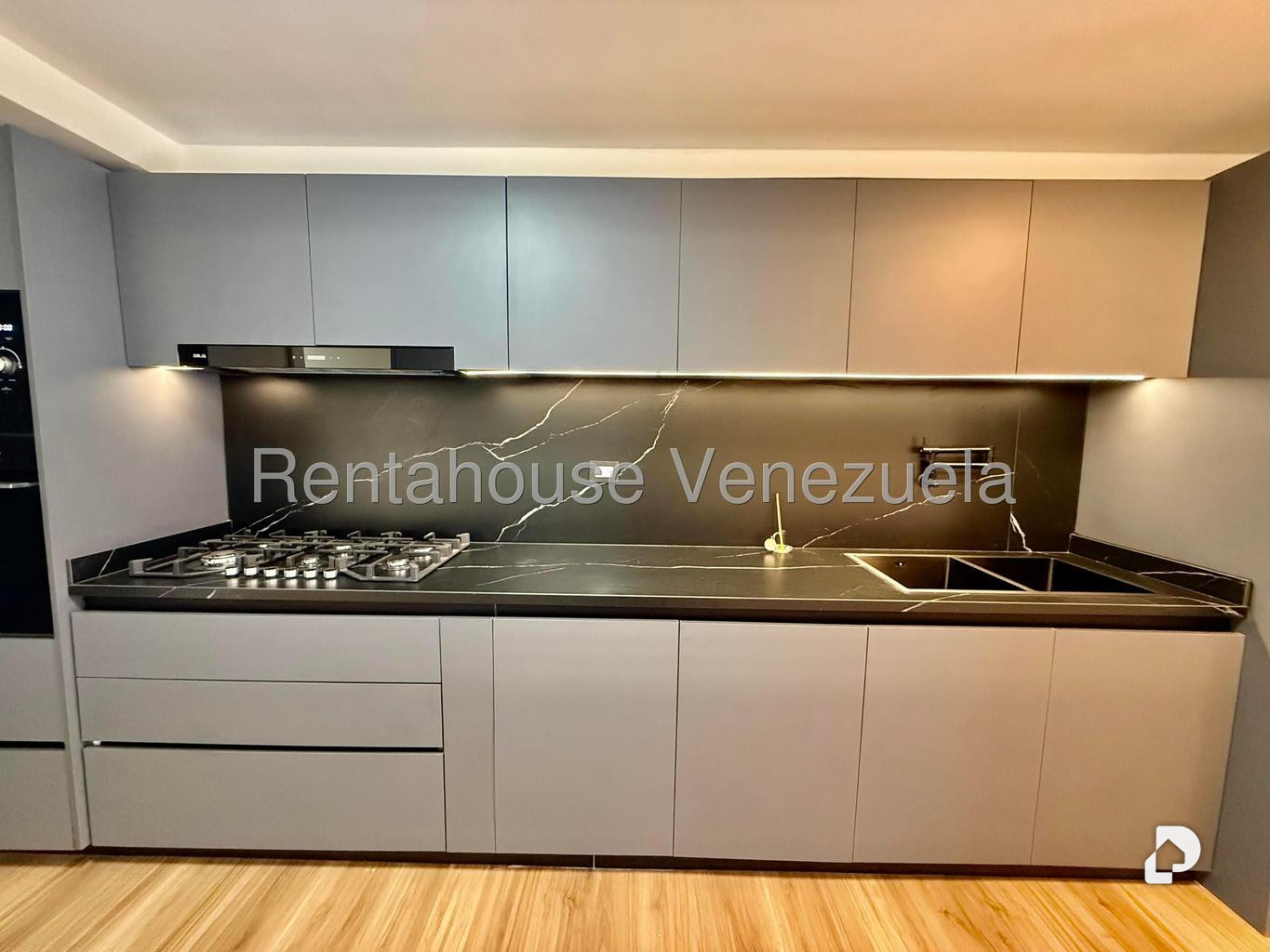 Apartment in Santa Inés, Caracas – 20