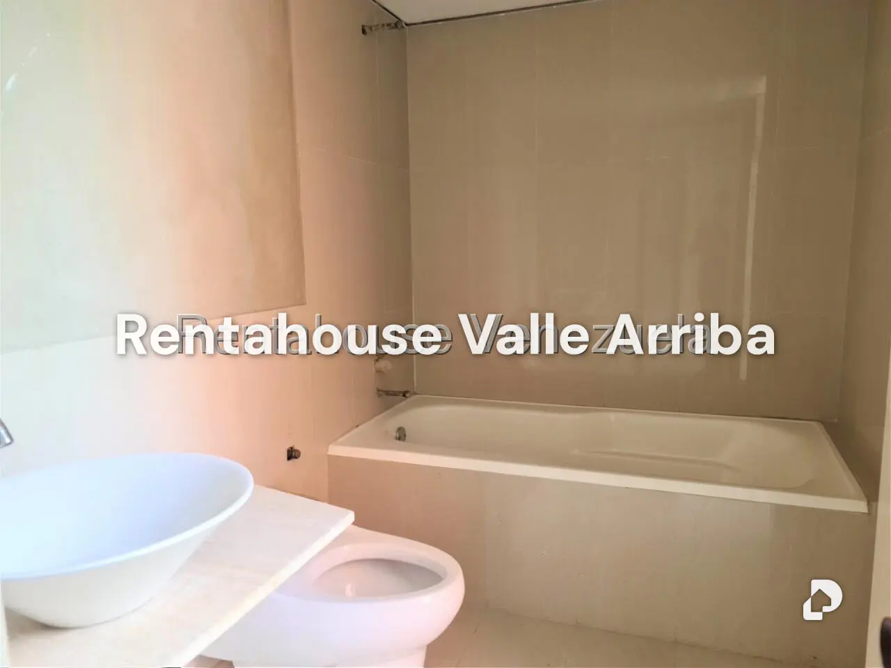 Apartamento en Colinas de Valle Arriba, Caracas – 22