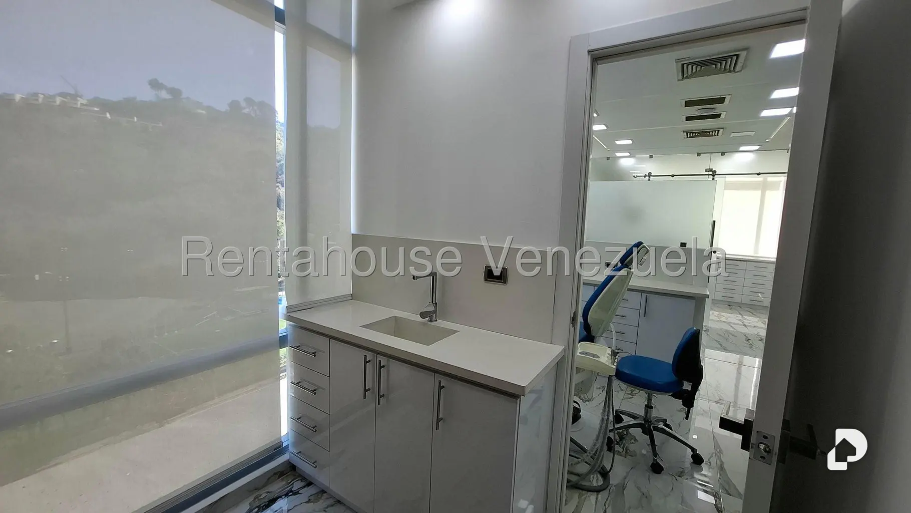 Local comercial en La Trinidad, Caracas