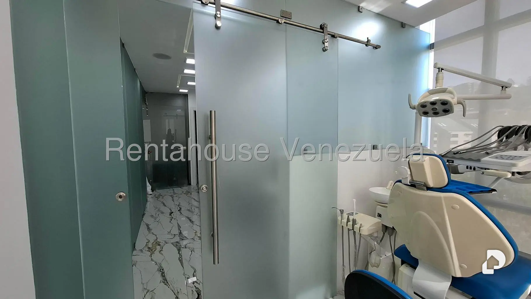 Local comercial en La Trinidad, Caracas