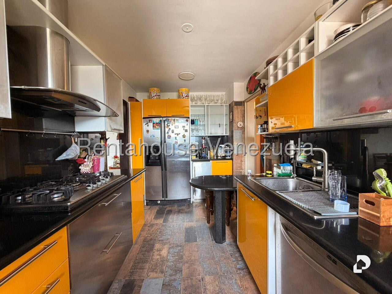 Apartamento en El Rosal, Caracas – 22