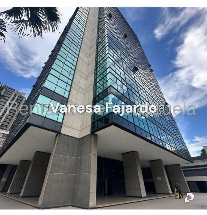 Office in El Bosque, Caracas – 1