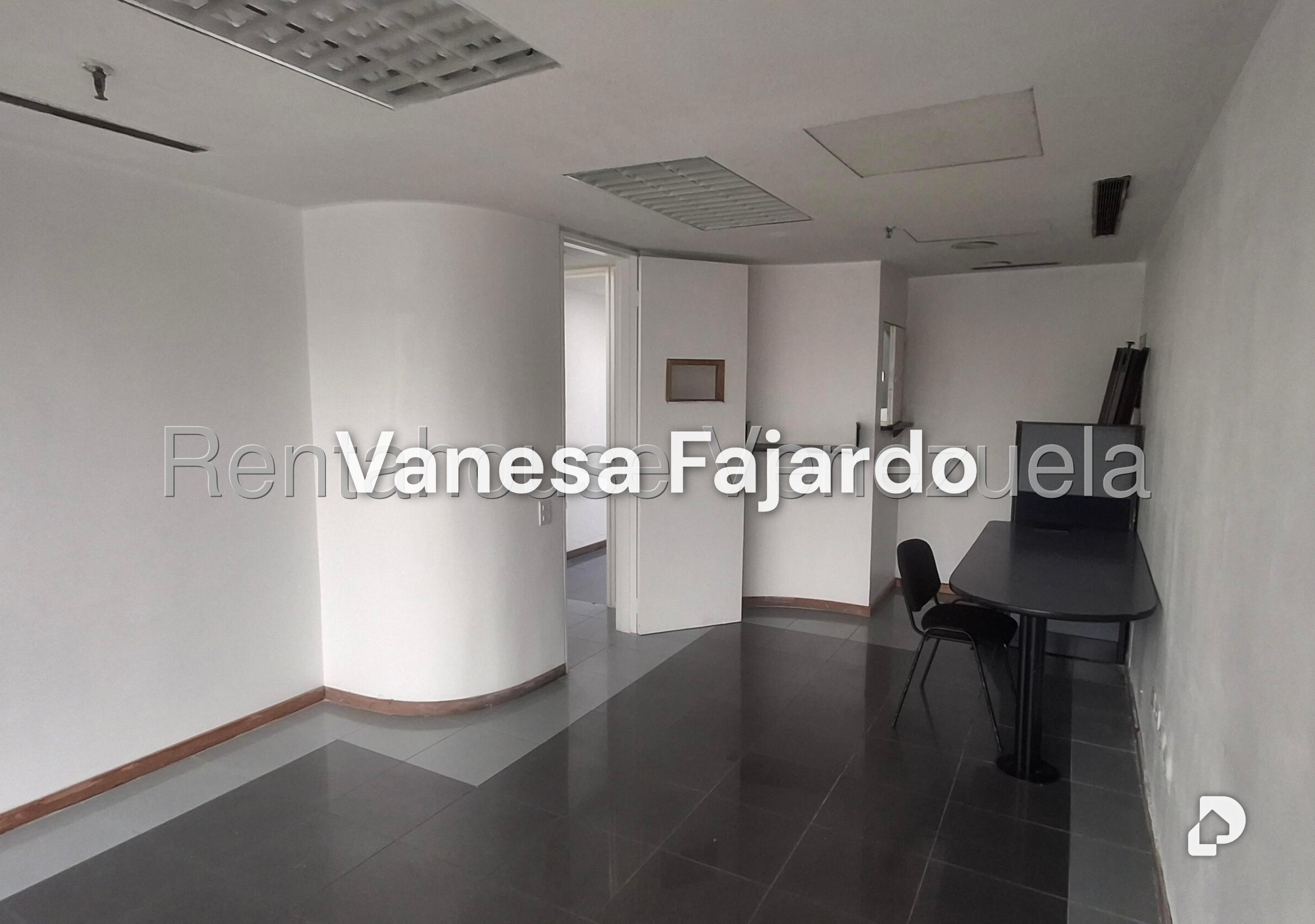 Office in El Bosque, Caracas – 7