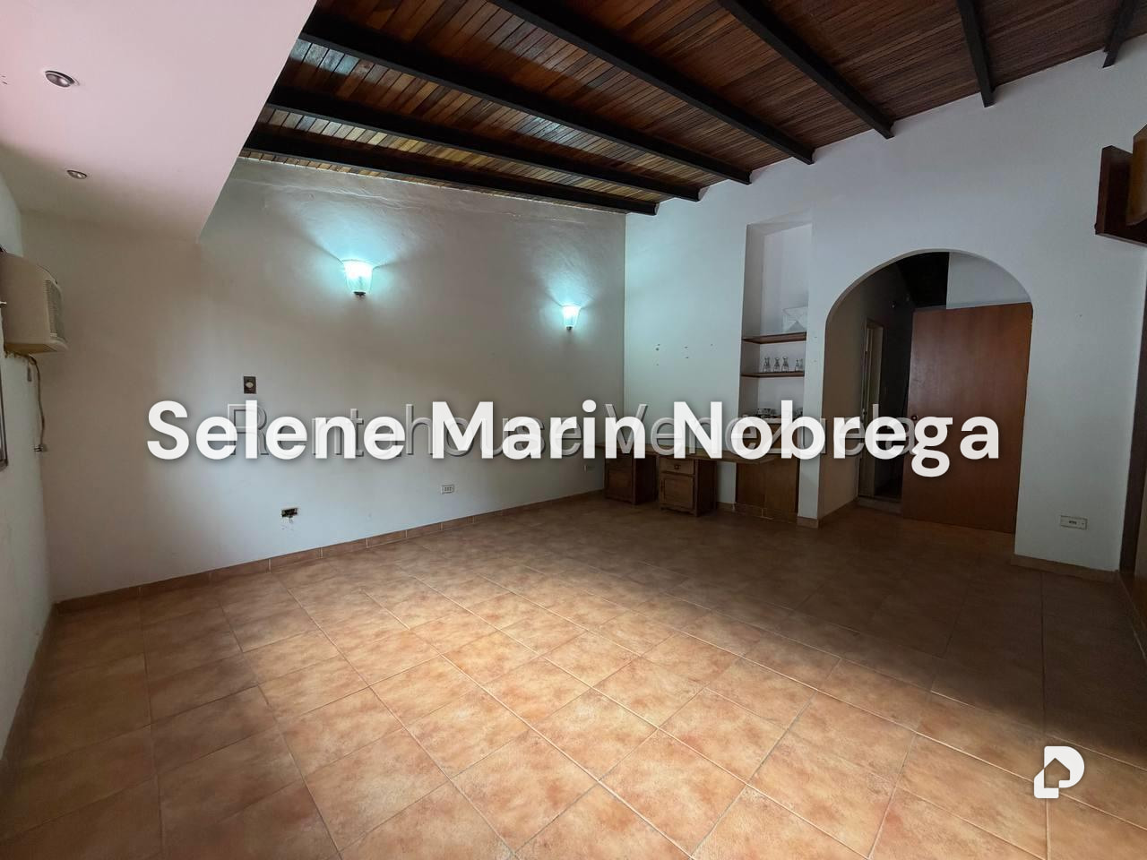 House in Colinas de Bello Monte, Caracas – 12
