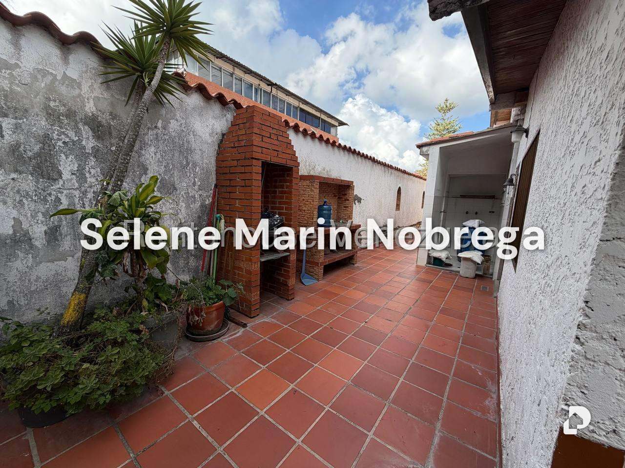 House in Colinas de Bello Monte, Caracas – 29