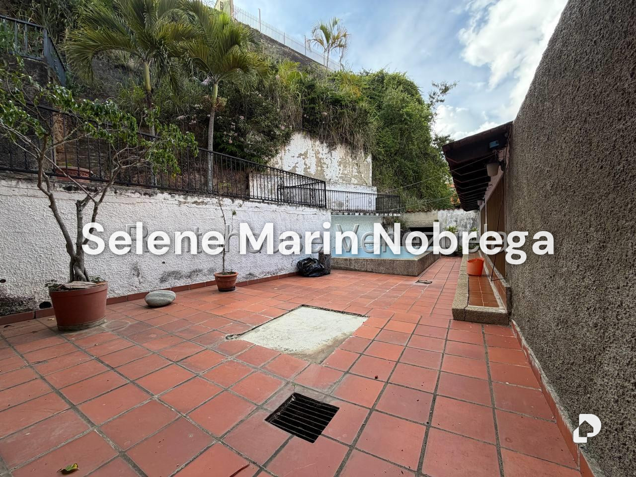House in Colinas de Bello Monte, Caracas – 30