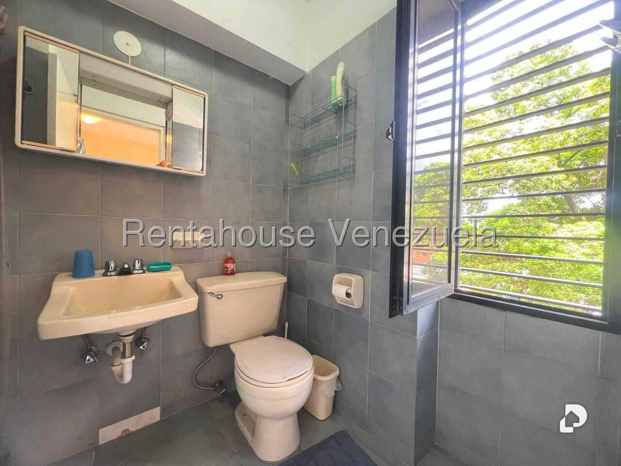 Apartamento en Los Dos Caminos, Caracas