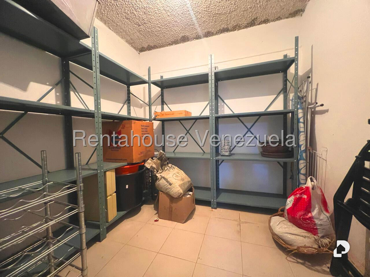 Apartamento en Los Dos Caminos, Caracas