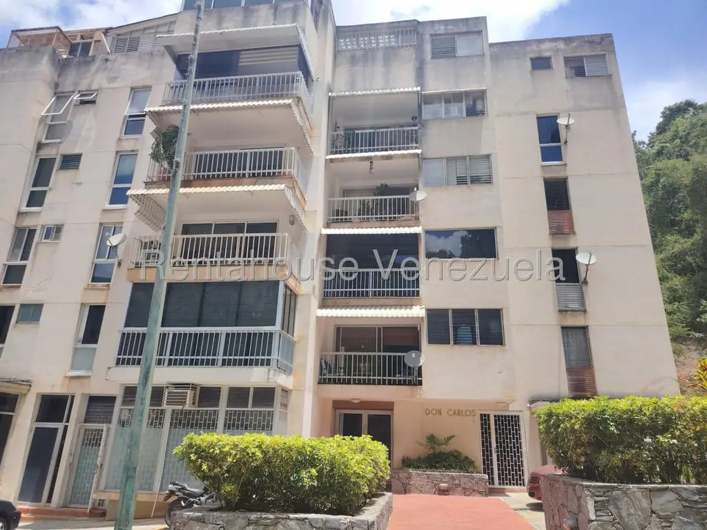 Apartment in Lomas de Chuao, Caracas - 1