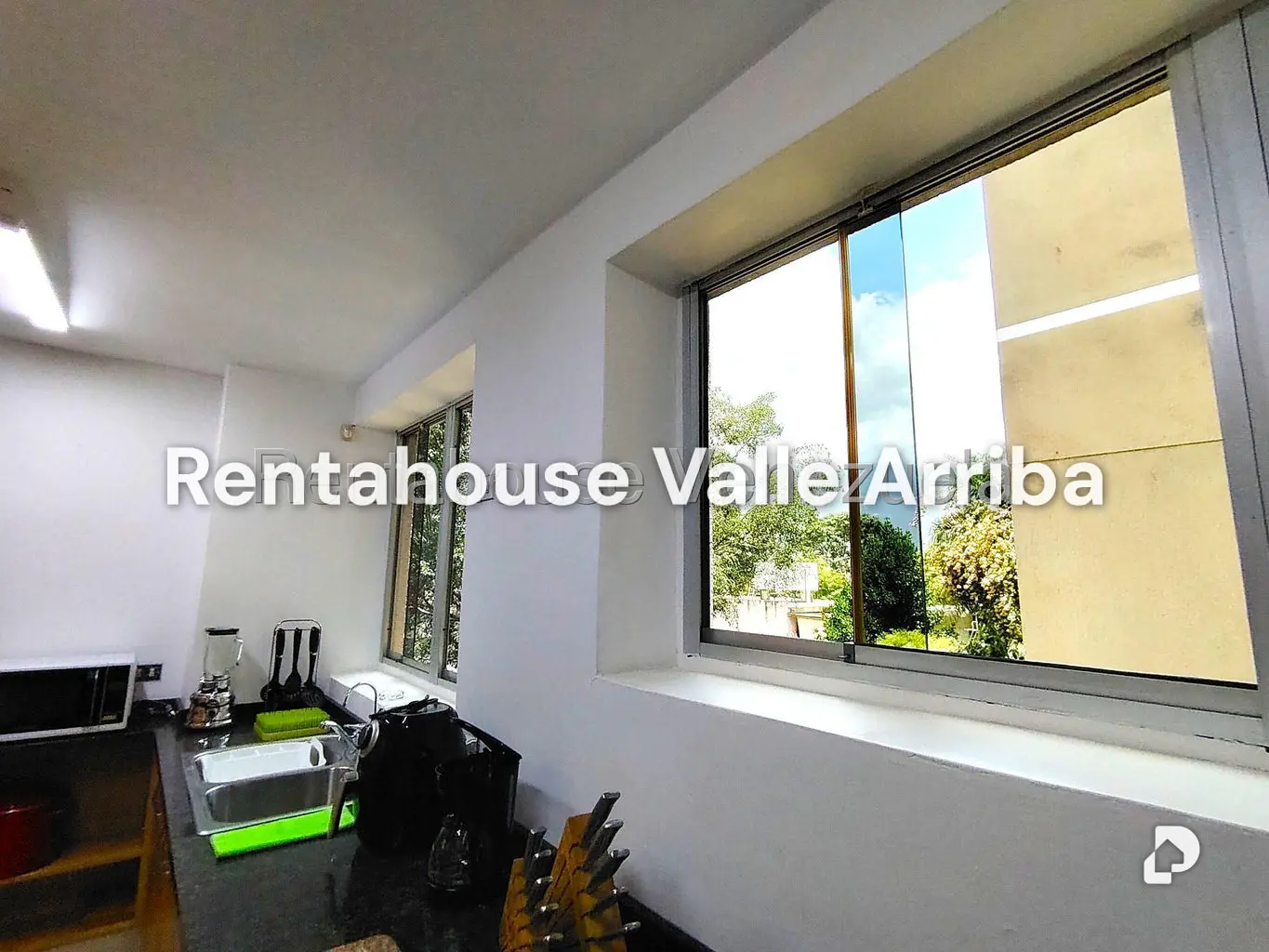 Apartamento en Lomas de Chuao, Caracas – 10