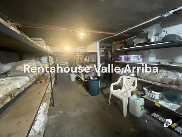 Local comercial en Colinas de Bello Monte, Caracas – 12