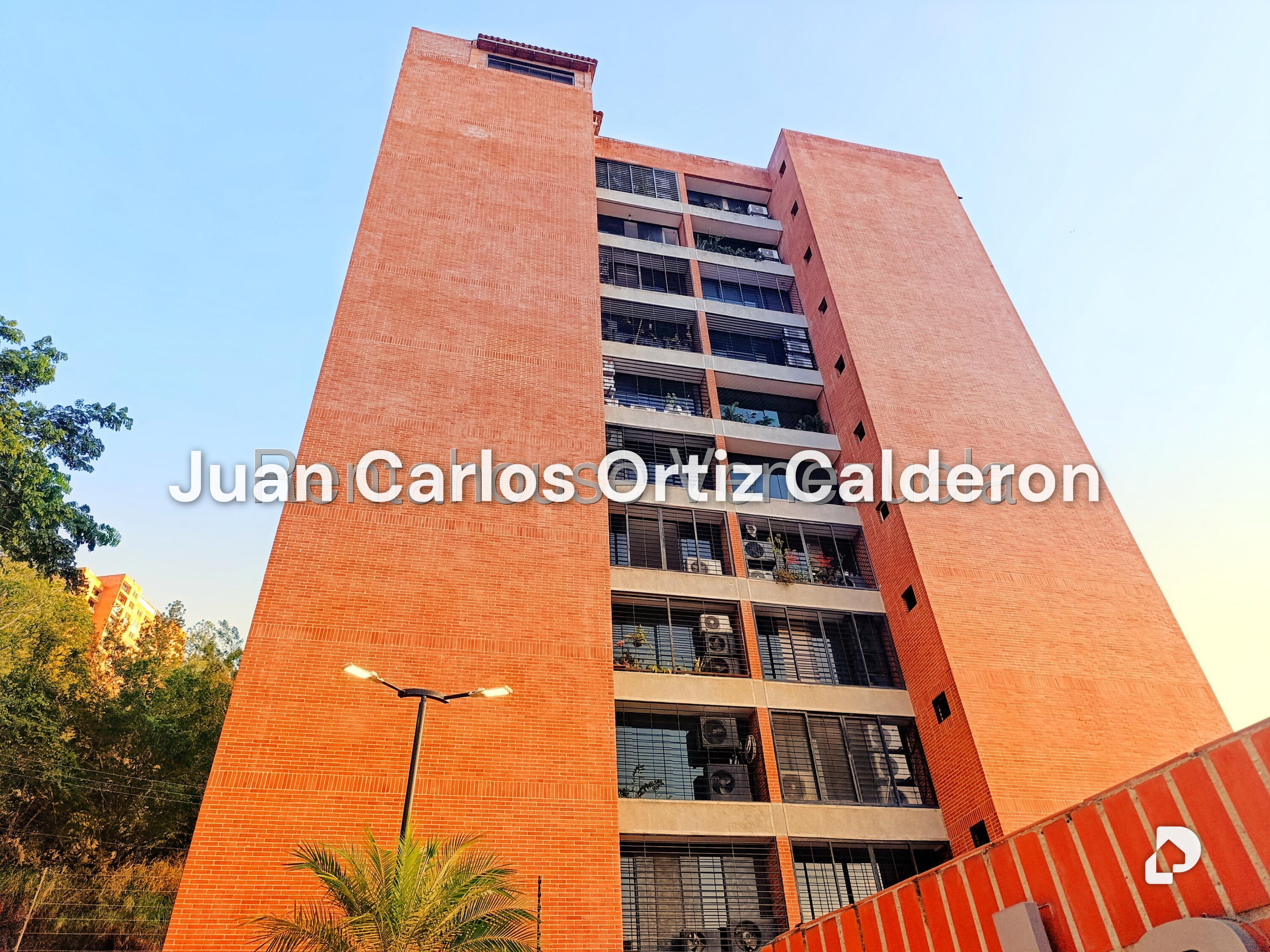 Apartamento en Colinas de La Tahona, Caracas – 1