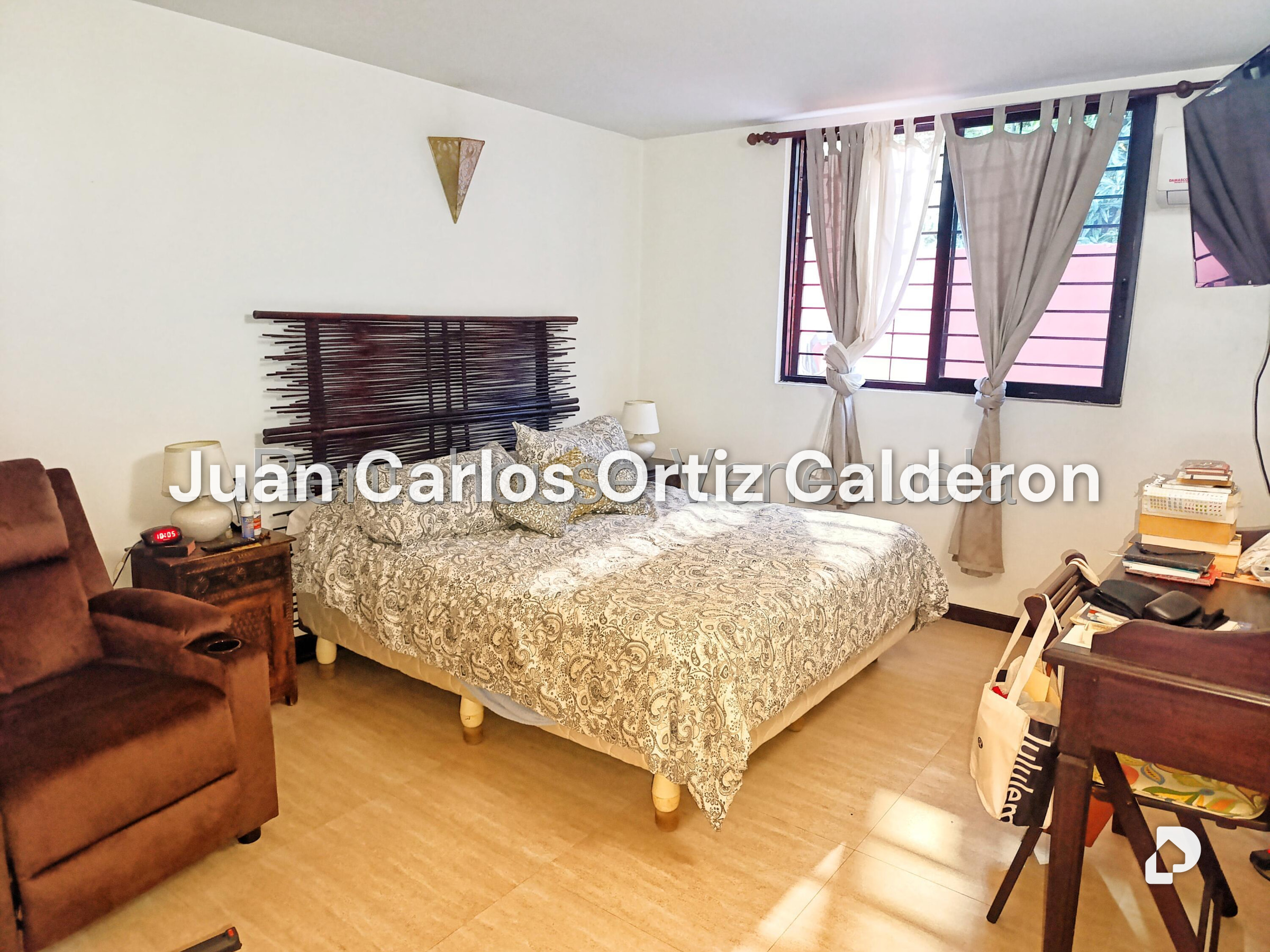 Apartamento en Colinas de La Tahona, Caracas – 22
