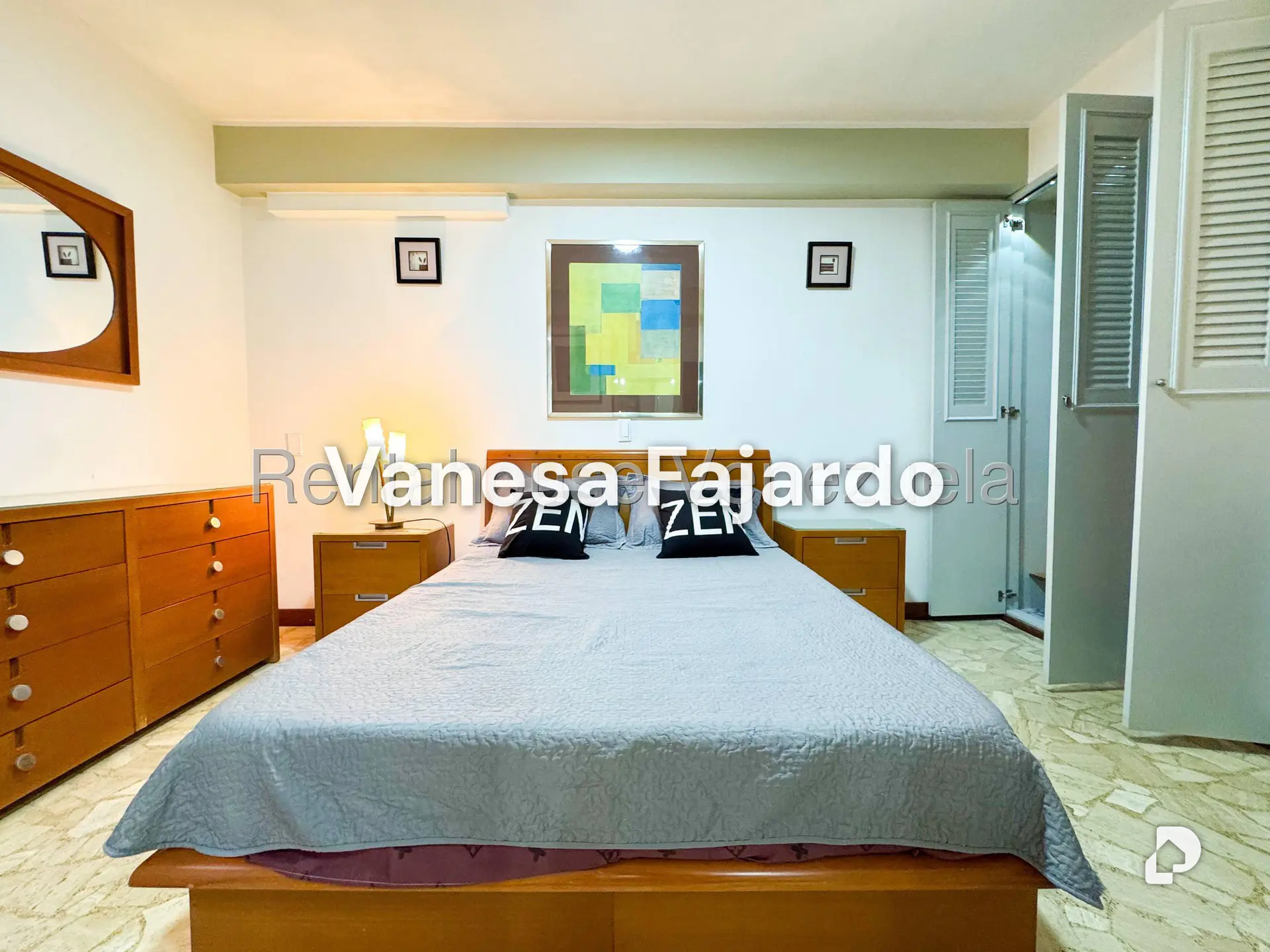 Apartamento en El Rosal, Caracas – 25