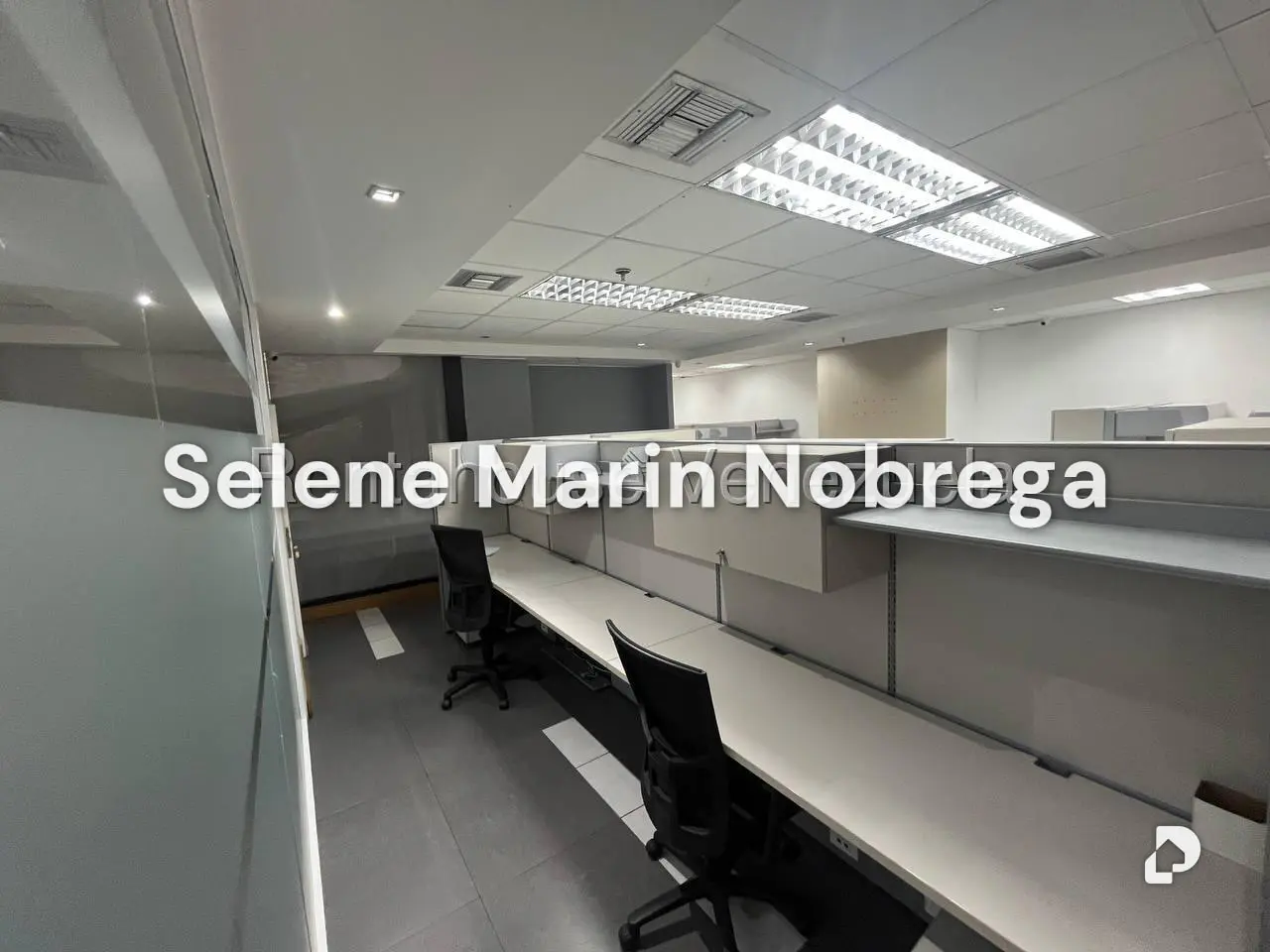 Oficina en La Castellana, Caracas – 21