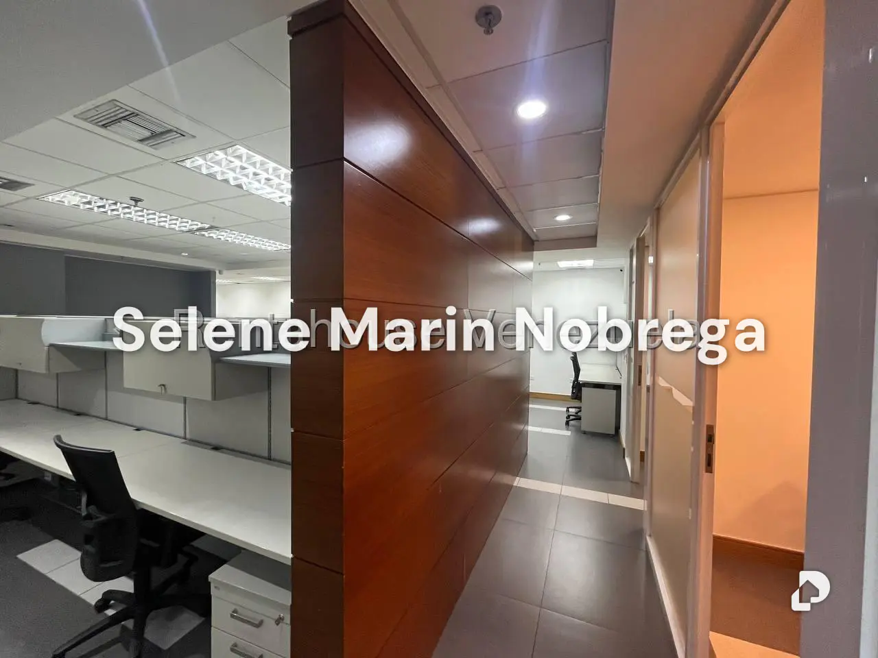 Oficina en La Castellana, Caracas – 22