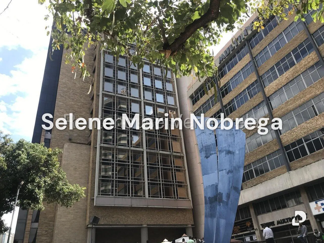 Oficina en La Castellana, Caracas – 3